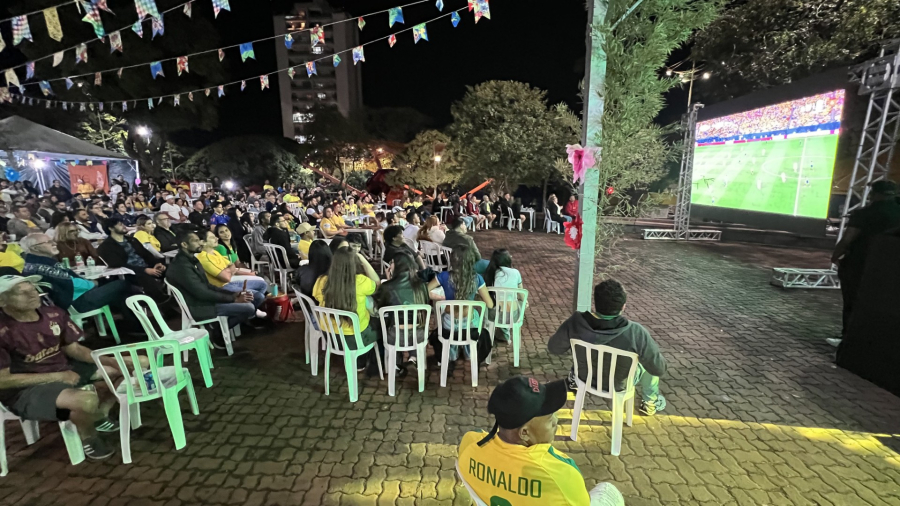 Brasil joga às 14h e Prefeitura de Olímpia terá expediente até 13h nesta segunda (29)